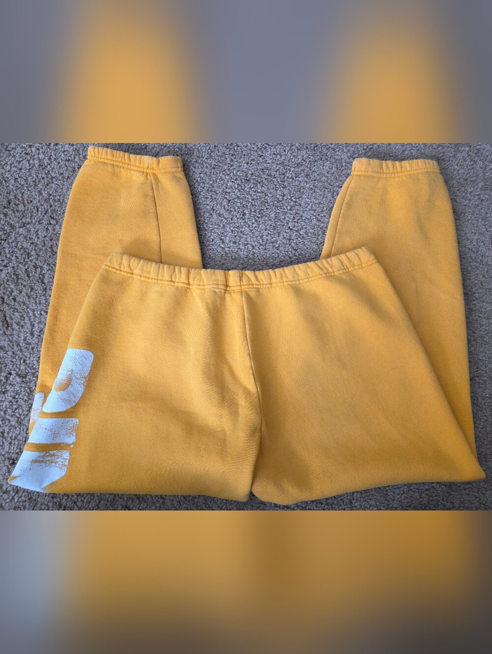 PINK Victoria's Secret Vintage Cropped Activewear Sweatpants/Joggers - Picture 3 of 5